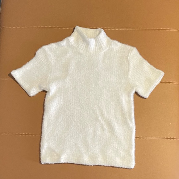 ZARA MOCK NECK TOP. - Picture 3 of 5